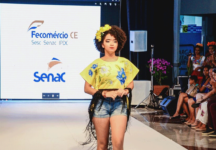 ALUNOS DO SENAC UNIDADE CRATO APRESENTAM DESFILE-SHOW