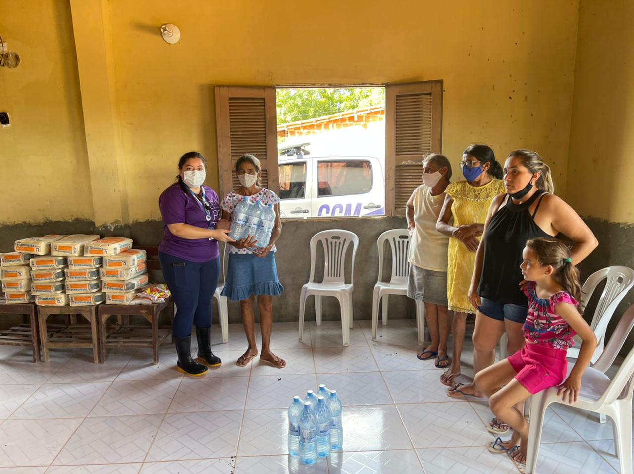Solidariedade. Senac faz campanha para ajudar famílias de comunidades no Cedro