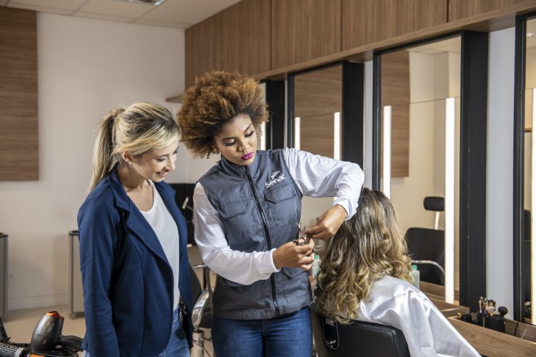 Qualificar para empreender na área da Beleza