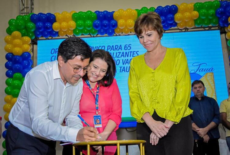 Em Tauá, desfile de moda conclui curso de Costureiro e marca assinatura de parceria entre Senac e Prefeitura